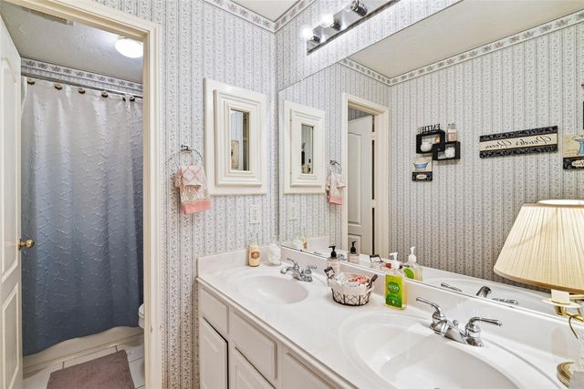 1110 Carriage Court, Seabrook, TX 77586