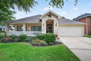1110 Carriage Court, Seabrook, TX 77586
