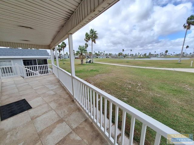 576 Sand Dollar Dr, Port Isabel, TX 78578