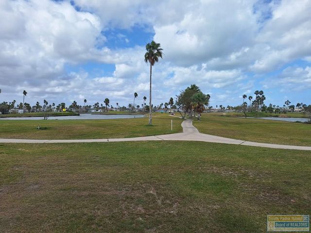 576 Sand Dollar Dr, Port Isabel, TX 78578