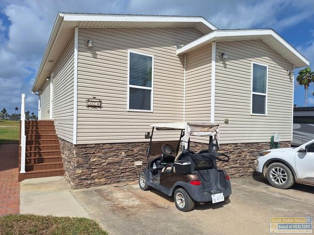 576 Sand Dollar Dr, Port Isabel, TX 78578