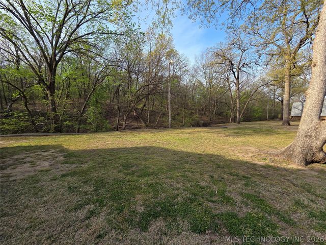 4654 E 68th Street 198, Tulsa, OK 74136