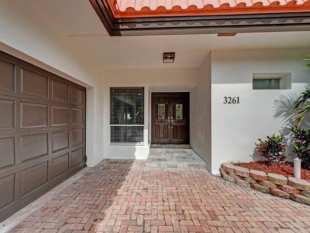 3261 Aqua Vista Drive, Pompano Beach, FL 33062