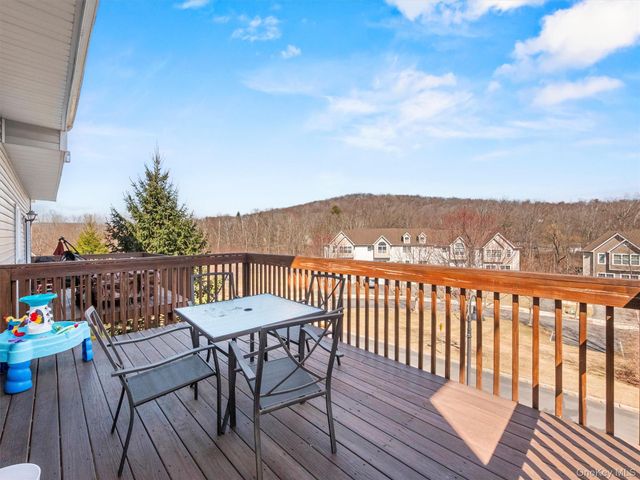 10 Silas Seaman Street, Monroe, NY 10950