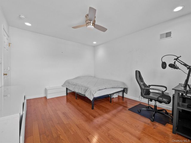 10 Silas Seaman Street, Monroe, NY 10950