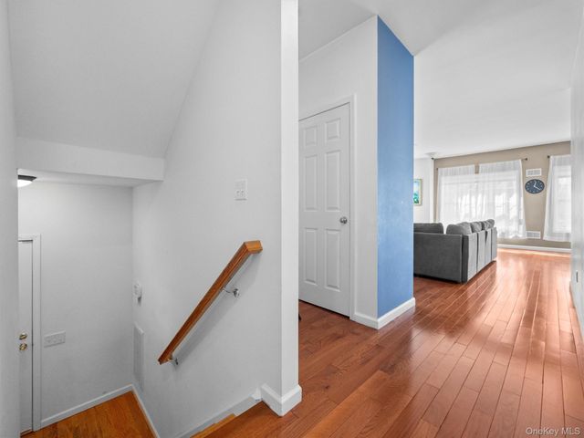 10 Silas Seaman Street, Monroe, NY 10950