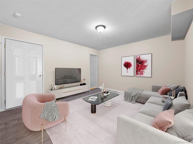 10 Silas Seaman Street, Monroe, NY 10950