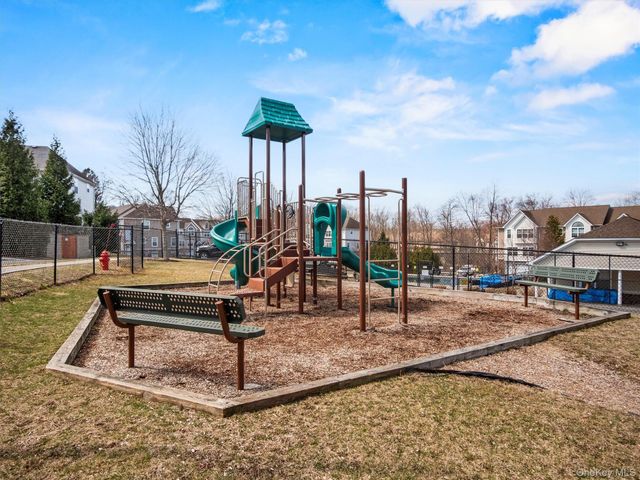 10 Silas Seaman Street, Monroe, NY 10950