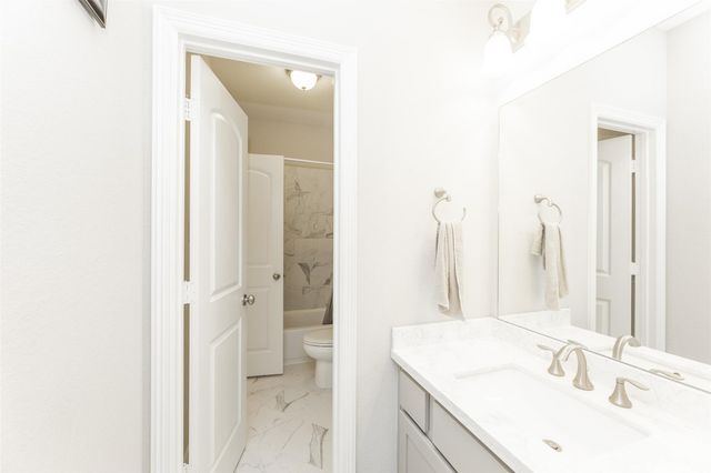 4918 Avalon Plantation Drive, Missouri City, TX 77459