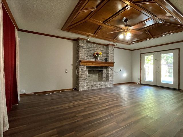 5237 Tartan Dr, Corpus Christi, TX 78413