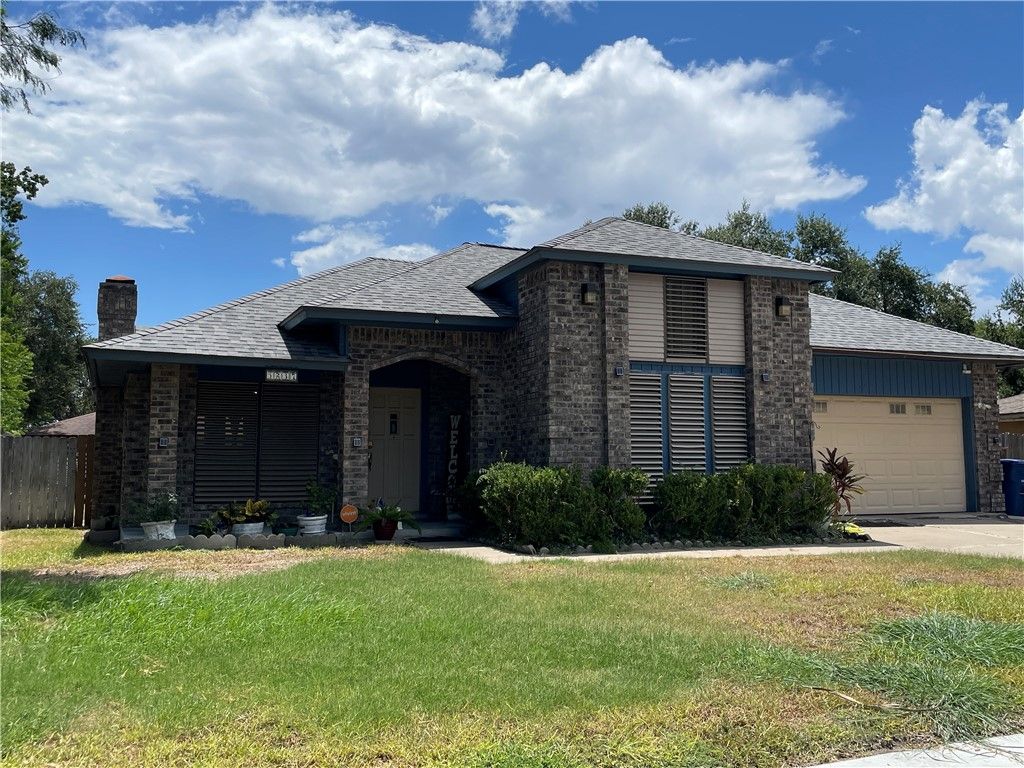 5237 Tartan Dr, Corpus Christi, TX 78413