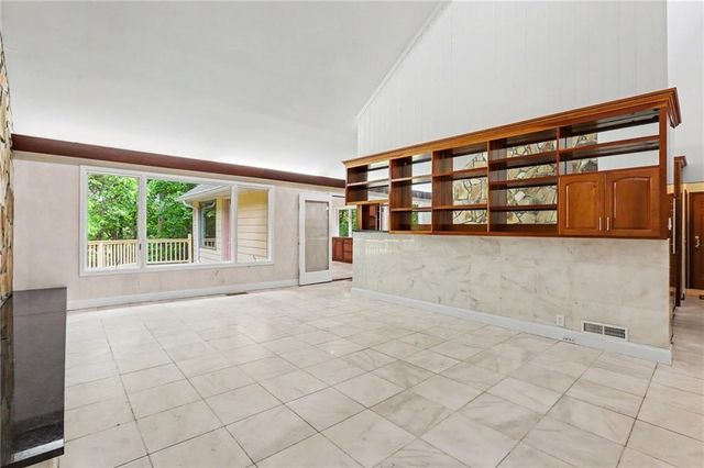 9270 Riverclub Parkway, Duluth, GA 30097