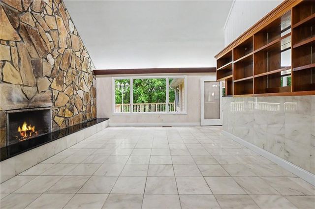 9270 Riverclub Parkway, Duluth, GA 30097