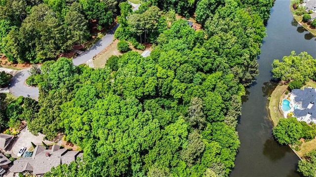 9270 Riverclub Parkway, Duluth, GA 30097