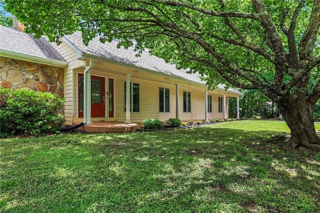 9270 Riverclub Parkway, Duluth, GA 30097