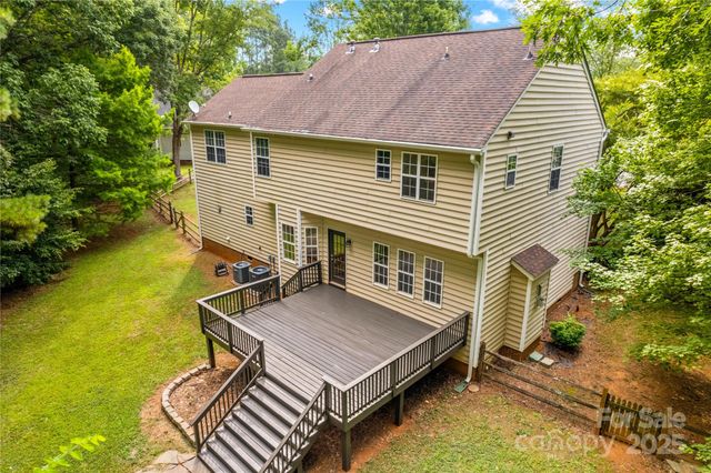 145 Summerbrook Lane, Mooresville, NC 28117