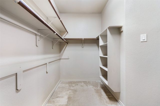 649 Cattlemans Way, Fort Worth, TX 76131