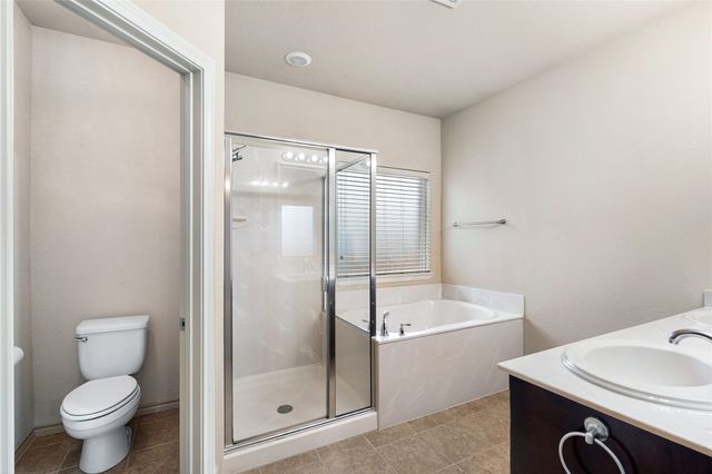 649 Cattlemans Way, Fort Worth, TX 76131