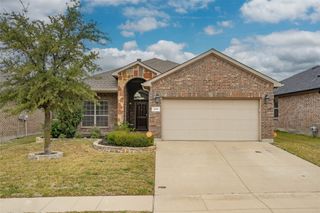 649 Cattlemans Way, Fort Worth, TX 76131