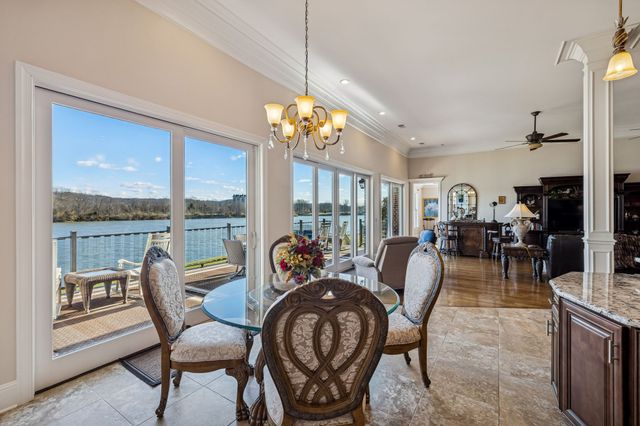 185 Shoals Lndg, Ashland City, TN 37015