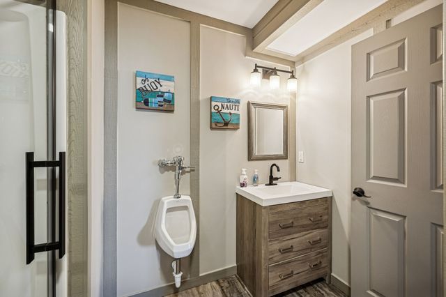 185 Shoals Lndg, Ashland City, TN 37015