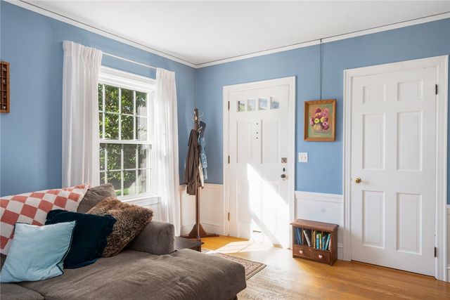7 Alpha Court, North Providence, RI 02911