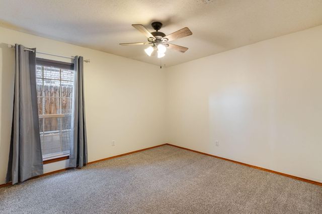 4708 Lacy Spine Road NW, Albuquerque, NM 87114