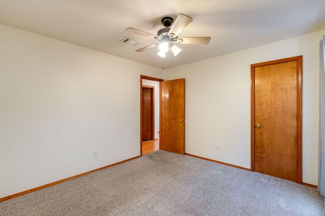 4708 Lacy Spine Road NW, Albuquerque, NM 87114