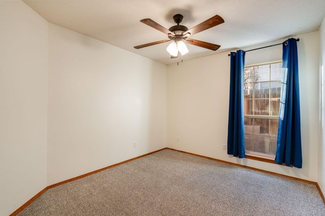 4708 Lacy Spine Road NW, Albuquerque, NM 87114