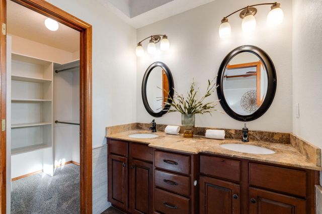 4708 Lacy Spine Road NW, Albuquerque, NM 87114