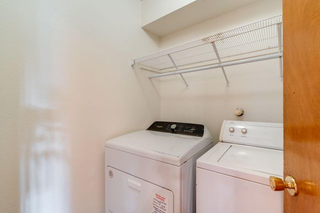 4708 Lacy Spine Road NW, Albuquerque, NM 87114