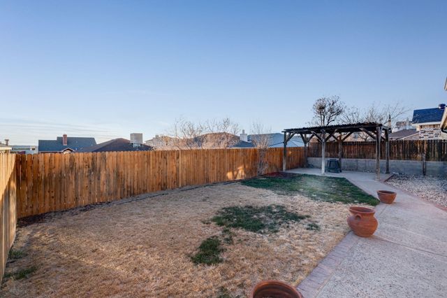4708 Lacy Spine Road NW, Albuquerque, NM 87114