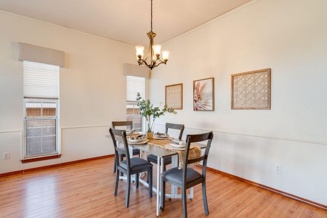 4708 Lacy Spine Road NW, Albuquerque, NM 87114