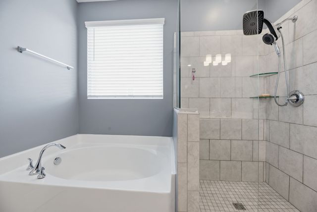 1265 Cotillion Dr, Murfreesboro, TN 37128