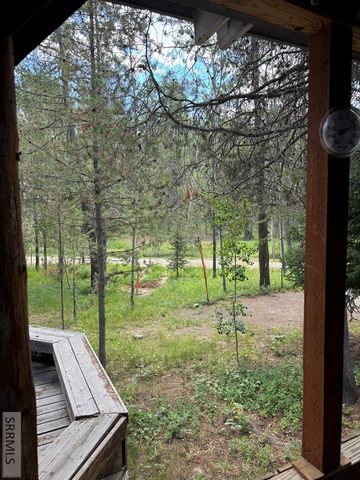 4024 Choctaw Road, Island Park, ID 83429