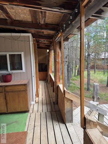 4024 Choctaw Road, Island Park, ID 83429