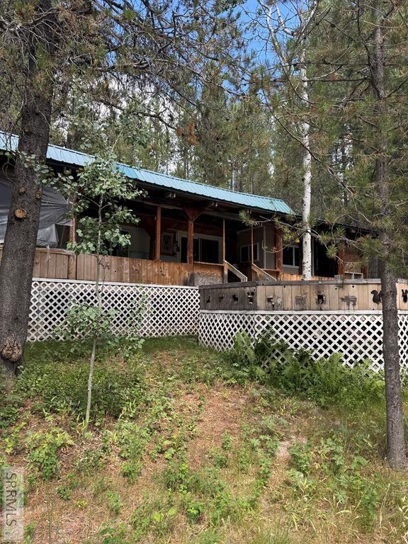 4024 Choctaw Road, Island Park, ID 83429
