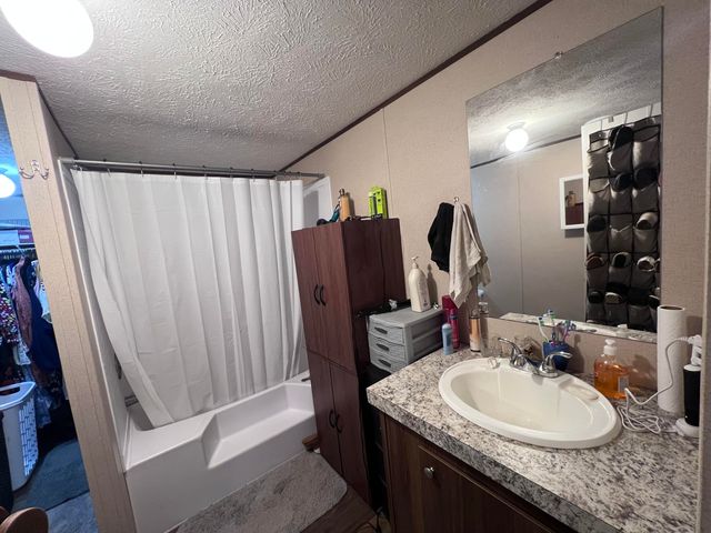 691 & 695 Blue Ridge Church Road, Pineville, KY 40977