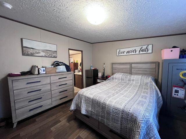 691 & 695 Blue Ridge Church Road, Pineville, KY 40977