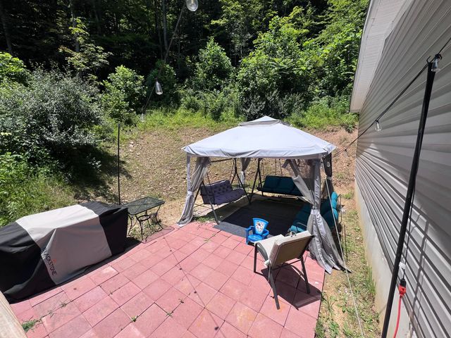 691 & 695 Blue Ridge Church Road, Pineville, KY 40977