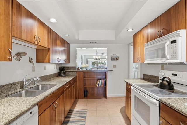 6500 FLOTILLA DRIVE 212, Holmes Beach, FL 34217