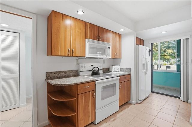 6500 FLOTILLA DRIVE 212, Holmes Beach, FL 34217