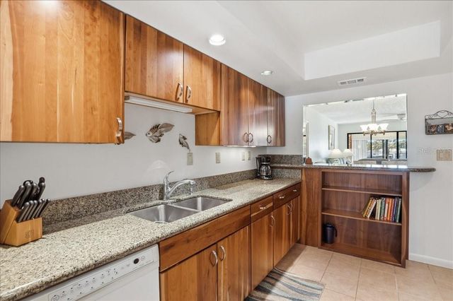 6500 FLOTILLA DRIVE 212, Holmes Beach, FL 34217