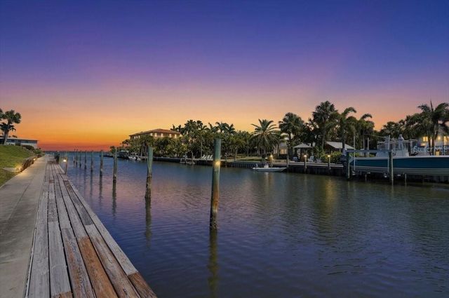 6500 FLOTILLA DRIVE 212, Holmes Beach, FL 34217