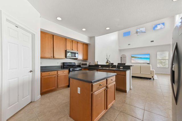 3638 Hamilton Key, West Palm Beach, FL 33411