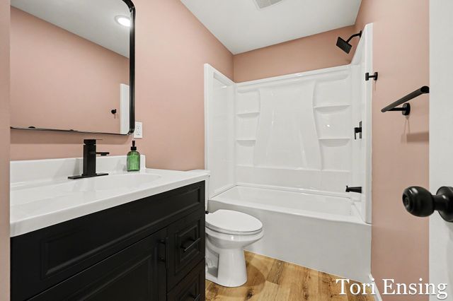 914 N Edgewood Street, Greenville City, MI 48838