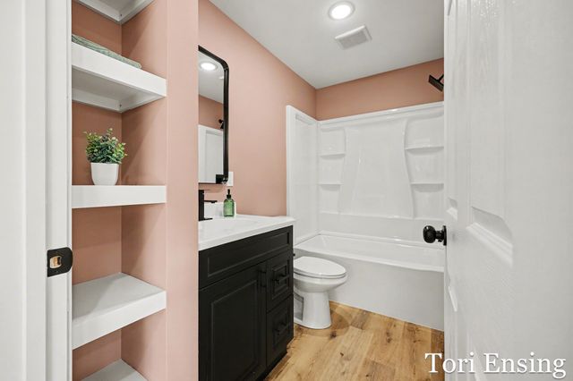 914 N Edgewood Street, Greenville City, MI 48838