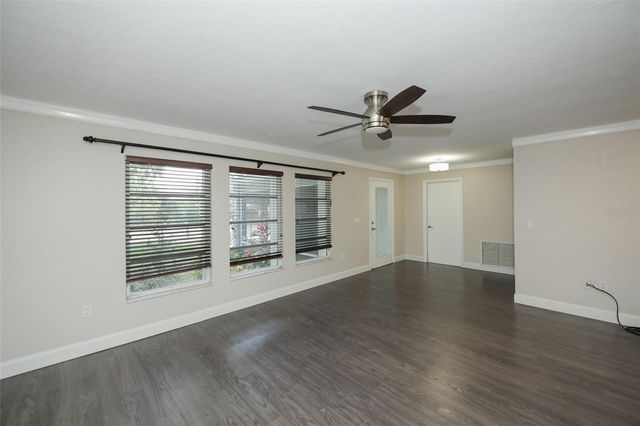 1625 BAY HILL CIRCLE, Sarasota, FL 34232