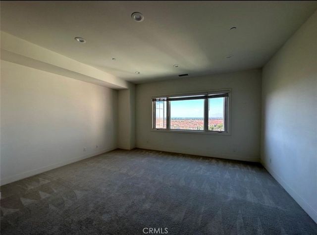 114 Spacial, Irvine, CA 92618