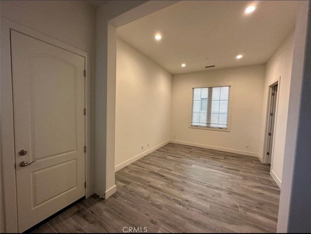 114 Spacial, Irvine, CA 92618